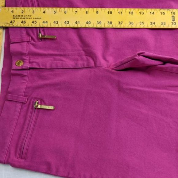 Ralph Lauren Woman's Size 8, Hot Pink Capris With Gold Hardware - Picture 8 of 9
